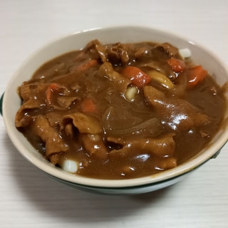 残り物のカレーをダシダでカレーうどんにアレンジ